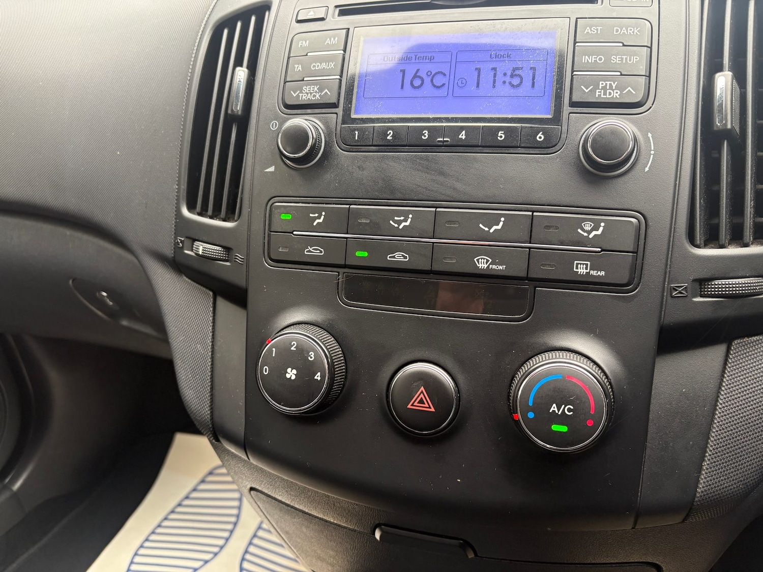 Used Hyundai i30 2012 for sale - 75062954: Photo 14