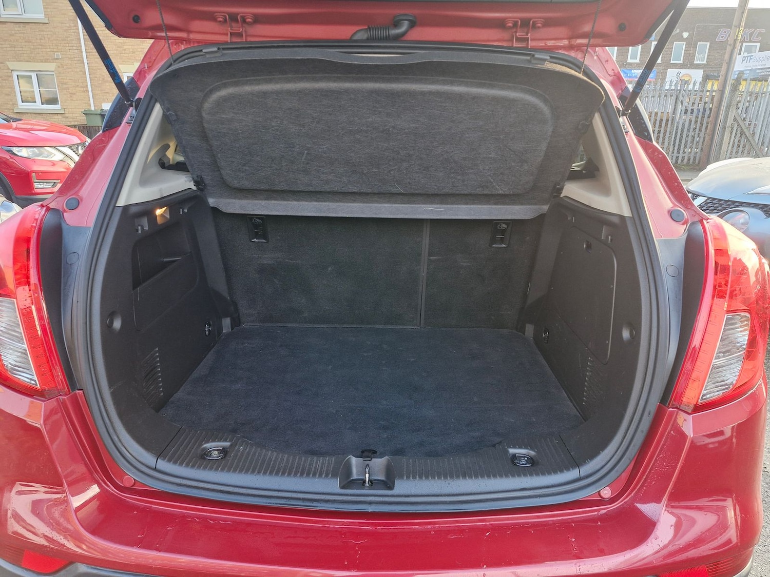 Used Vauxhall Mokka X 2018 for sale - 77234682: Photo 5