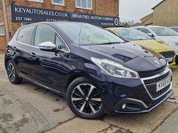 Used Peugeot 208 2018 for sale - 77600523: Photo
