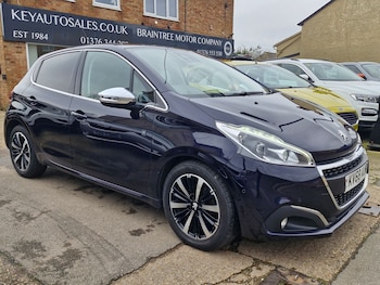 Used Peugeot 208 2018 for sale - 77600523: Photo