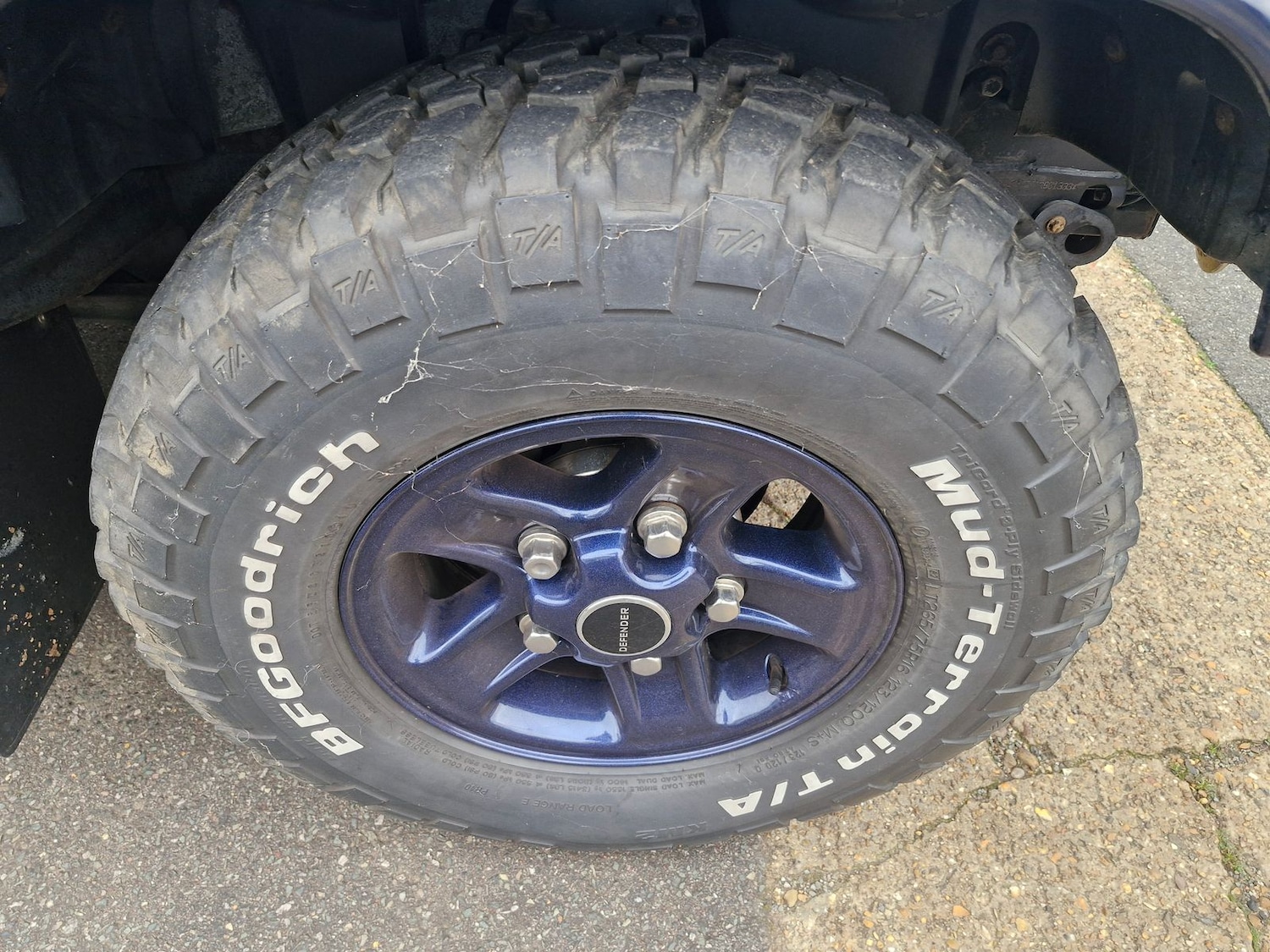 Used Land Rover Defender 2004 for sale - 76350689: Photo 15