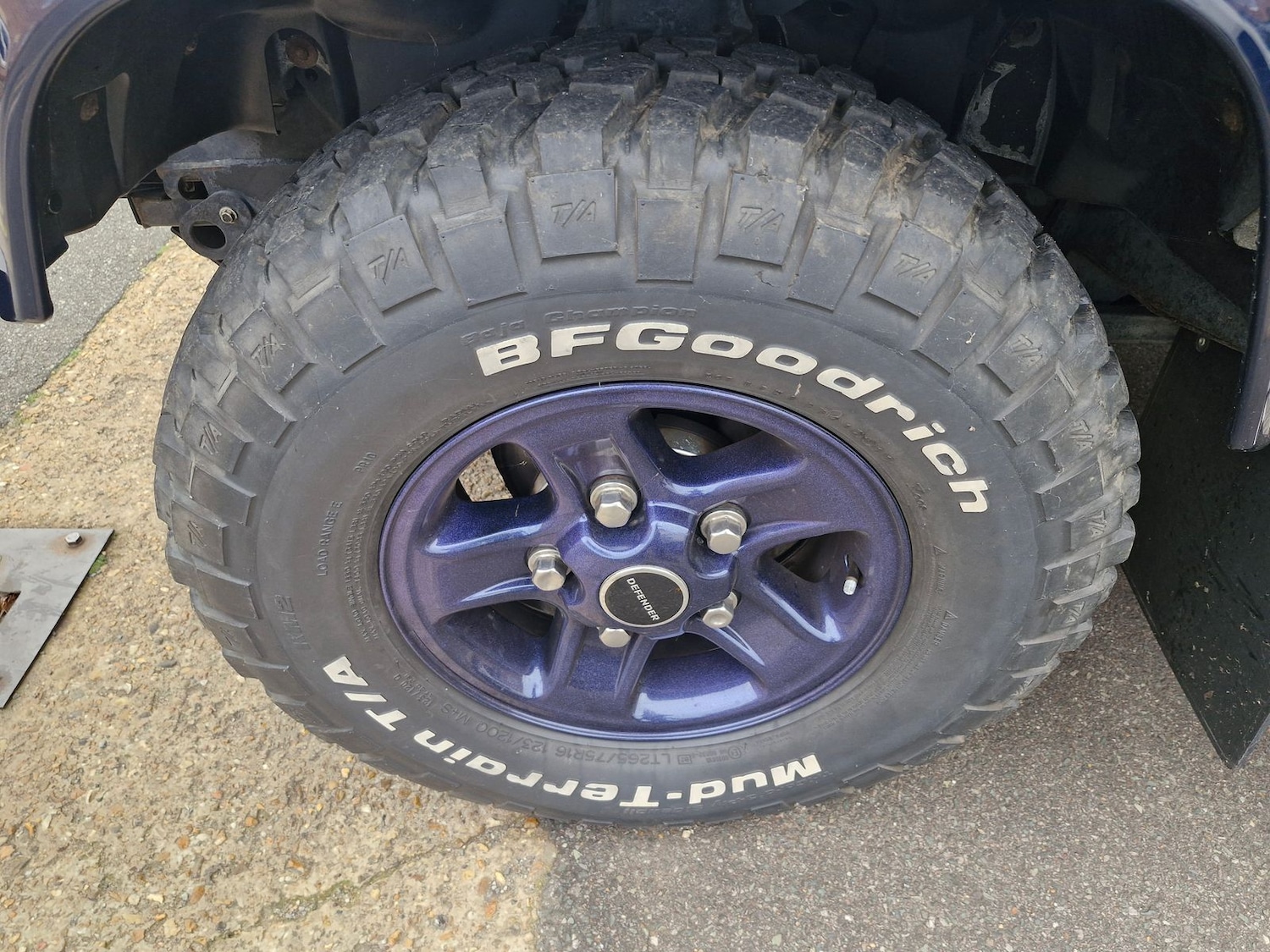 Used Land Rover Defender 2004 for sale - 76350689: Photo 19