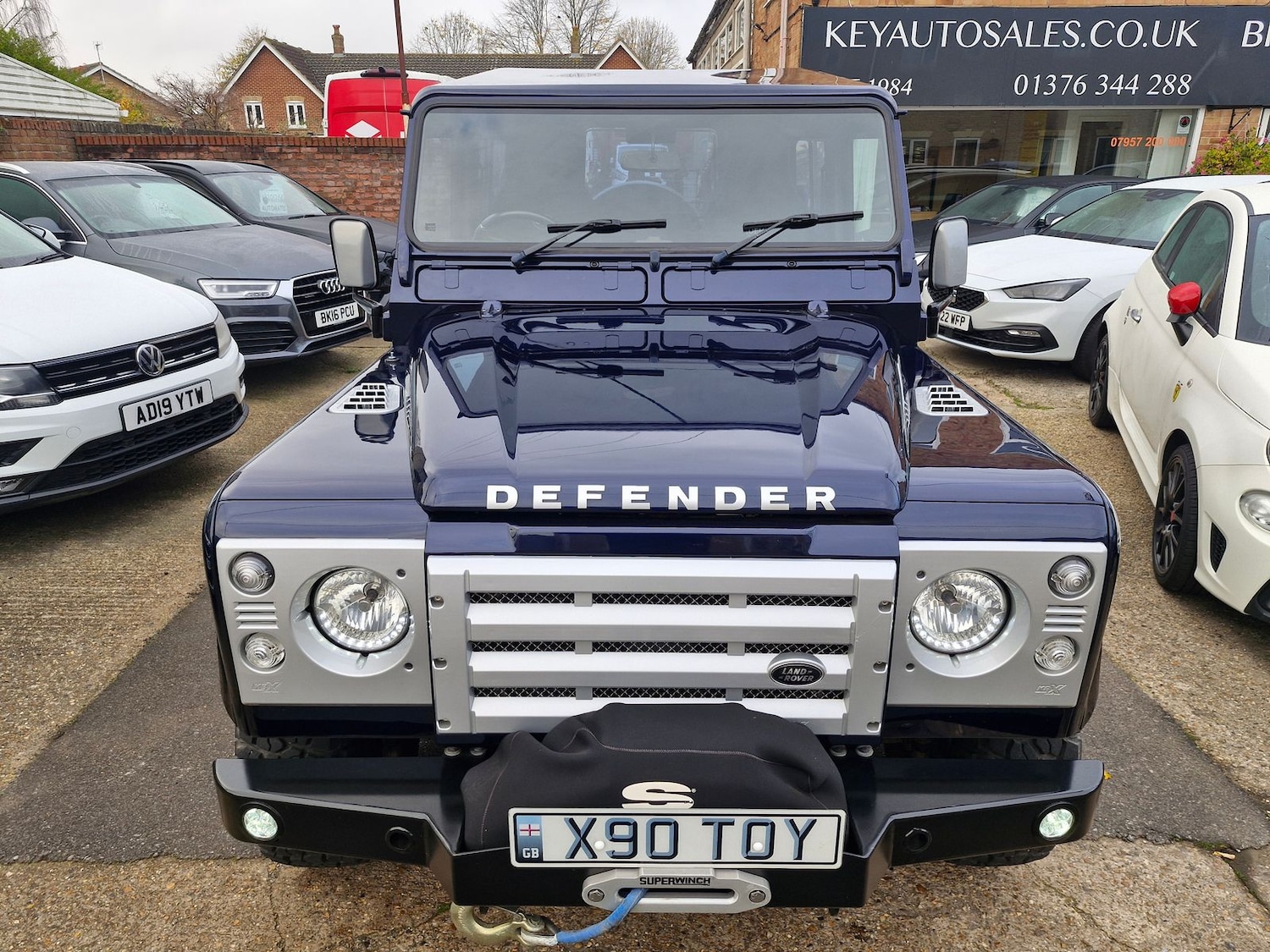 Used Land Rover Defender 2004 for sale - 76350689: Photo 9