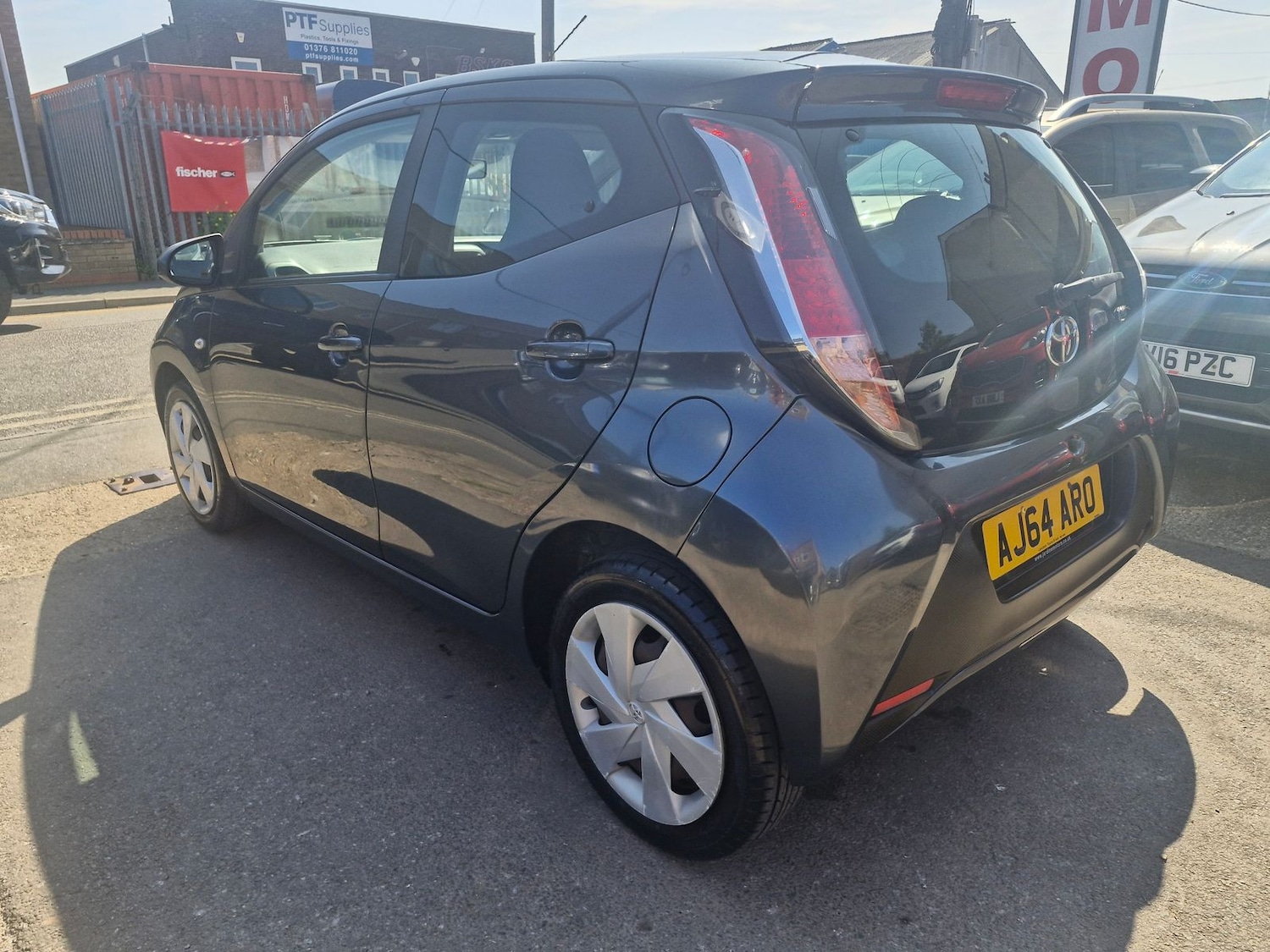 Vehicle 6