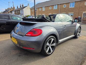 Used Volkswagen Beetle 2014 for sale - 79571578: Photo