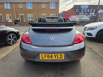 Used Volkswagen Beetle 2014 for sale - 79571578: Photo