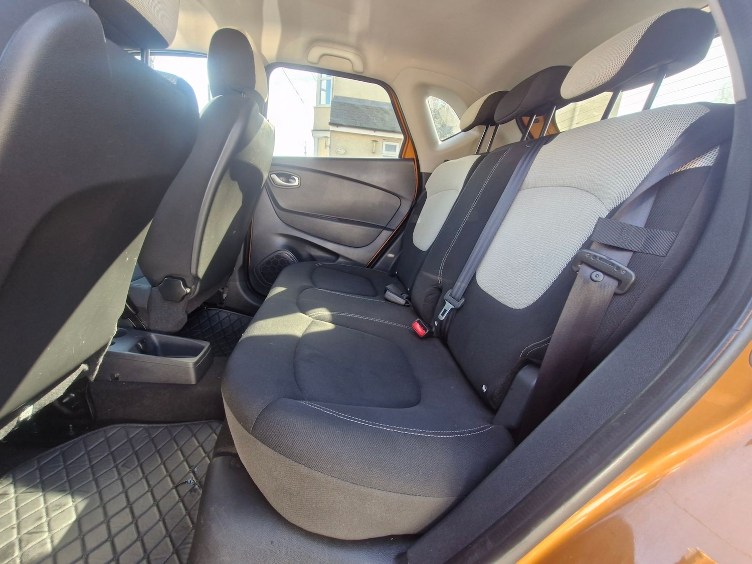 Used Renault Captur 2018 for sale - 77927544: Photo 12