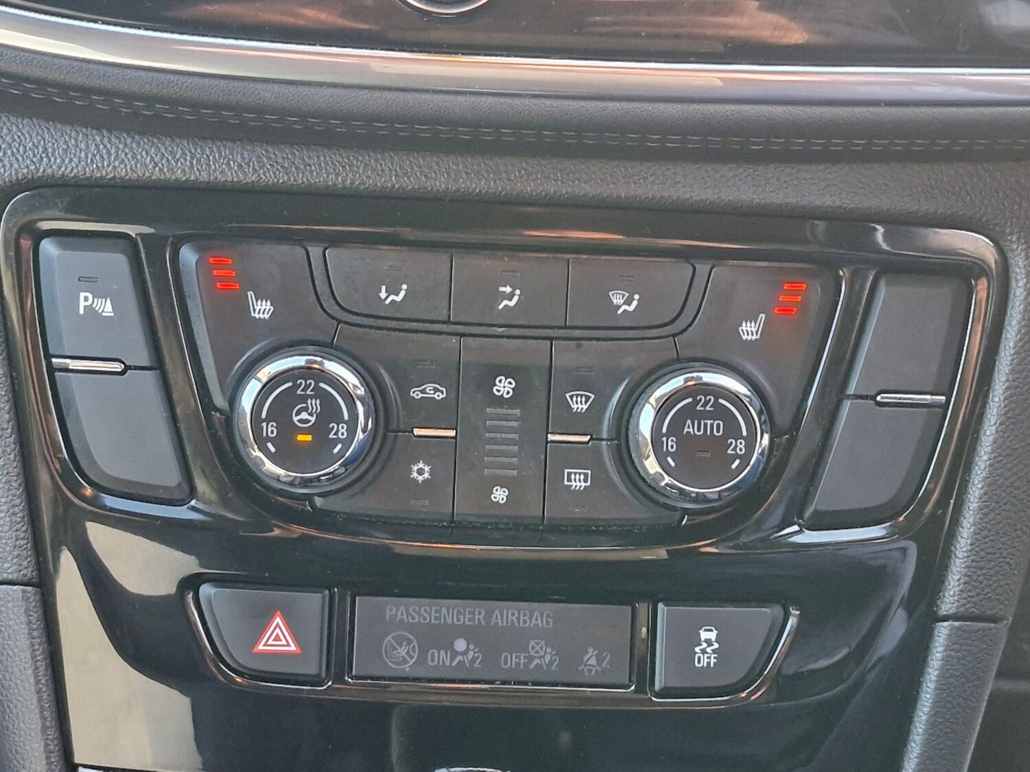 Used Vauxhall Mokka X 2018 for sale - 77634721: Photo 18