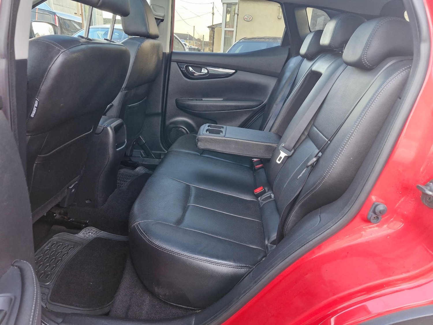 Used Nissan Qashqai 2015 for sale - 77771415: Photo 17