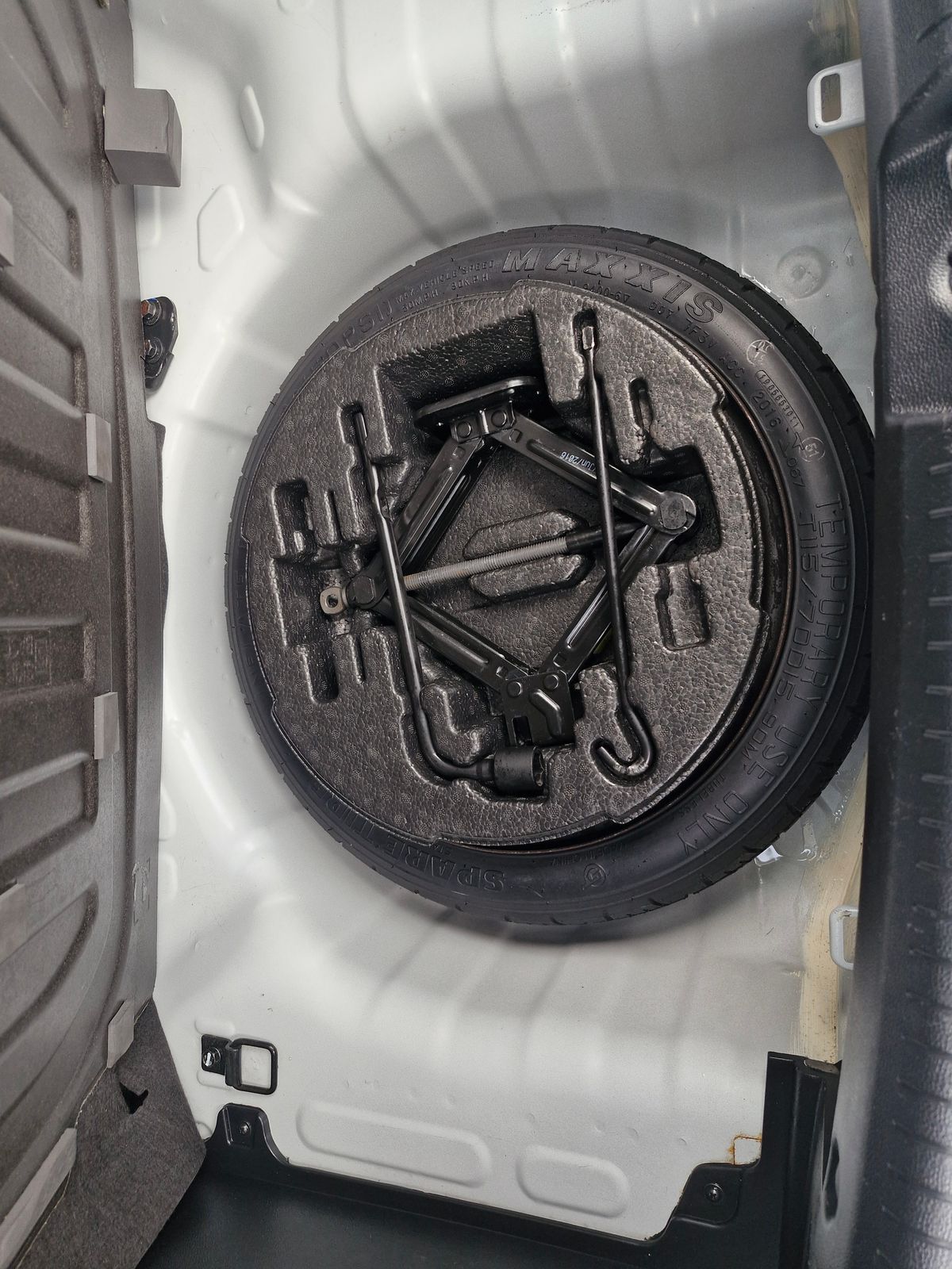 Used Hyundai i10 2015 for sale - 77810327: Photo 6