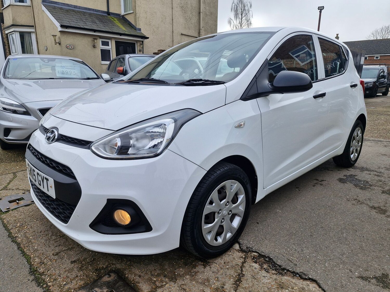 Used Hyundai i10 2015 for sale - 77810327: Photo 8
