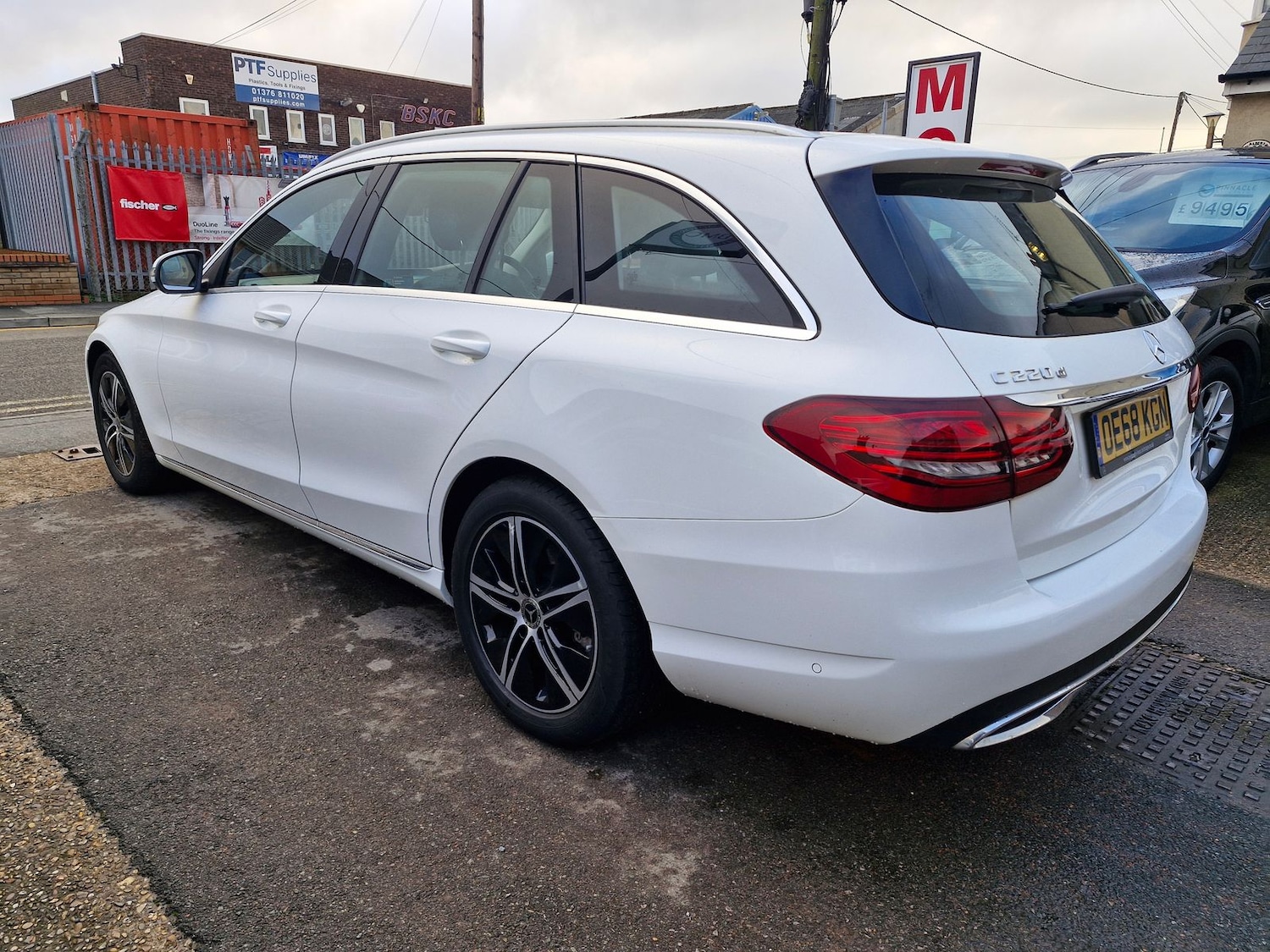 Used Mercedes-Benz C Class 2019 for sale - 77145913: Photo 8