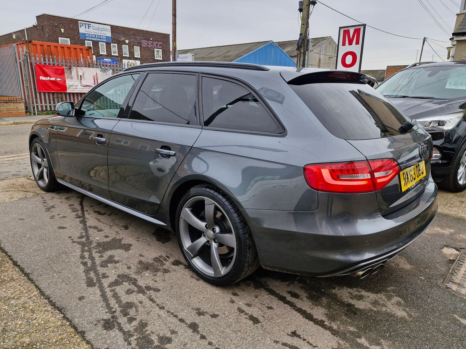 Used Audi A4 2013 for sale - 76978016: Photo 5