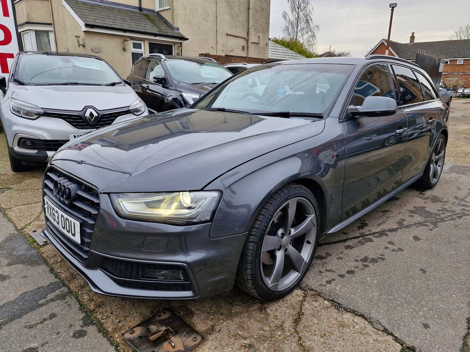 Used Audi A4 2013 for sale - 76978016: Photo 6