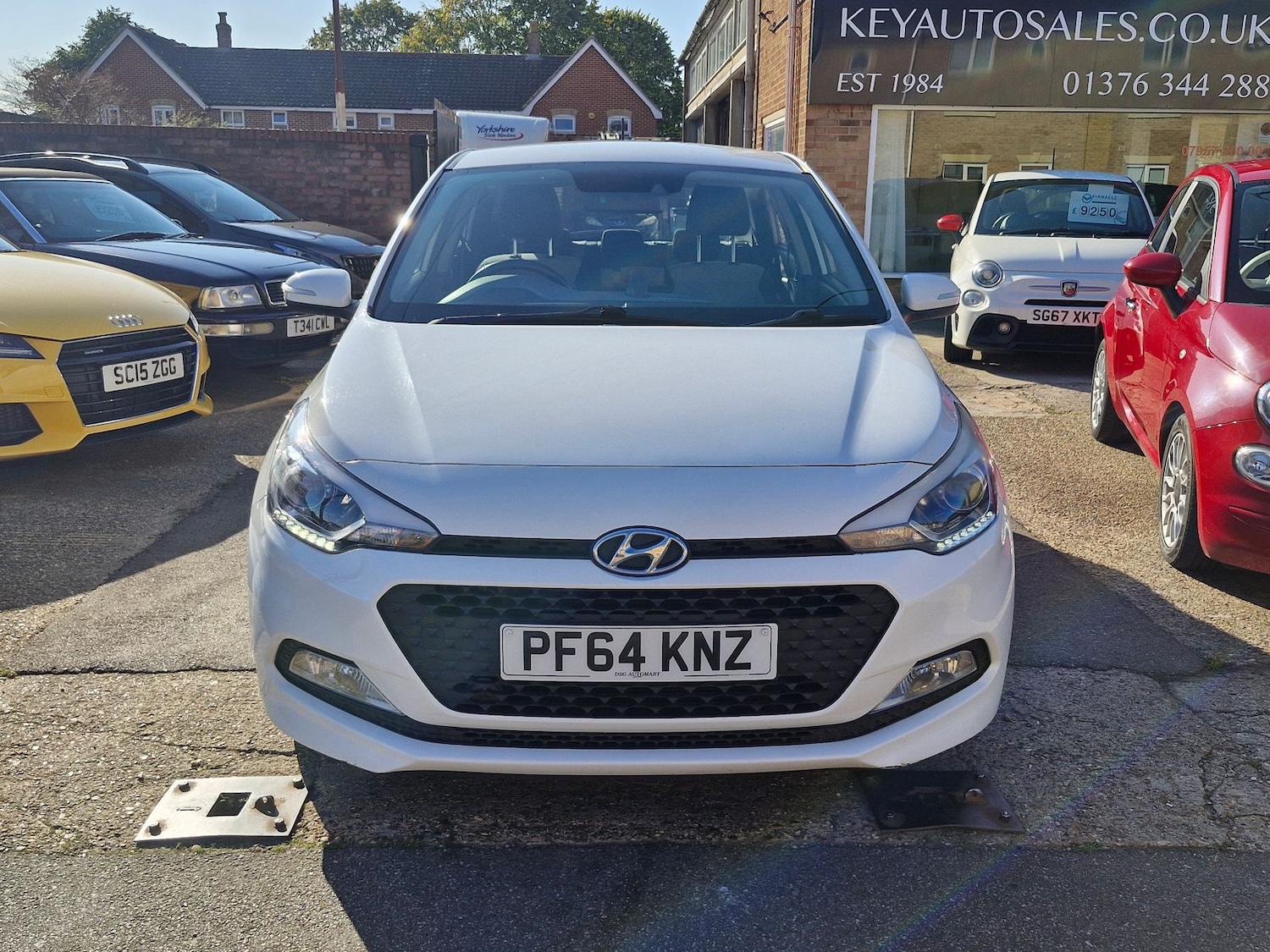 Used Hyundai i20 2015 for sale - 76387513: Photo 10