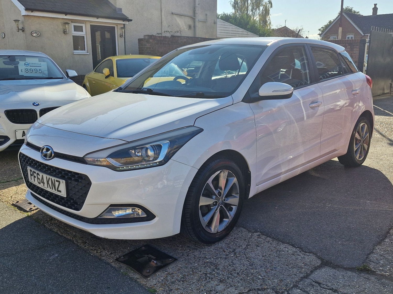 Used Hyundai i20 2015 for sale - 76387513: Photo 8