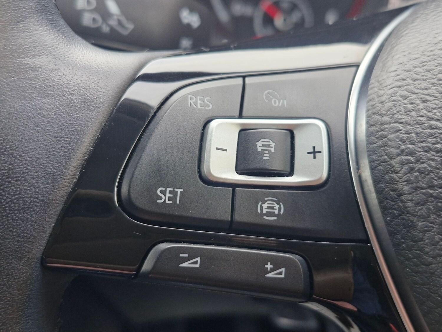 Used Volkswagen T-Roc 2021 for sale - 77365624: Photo 20