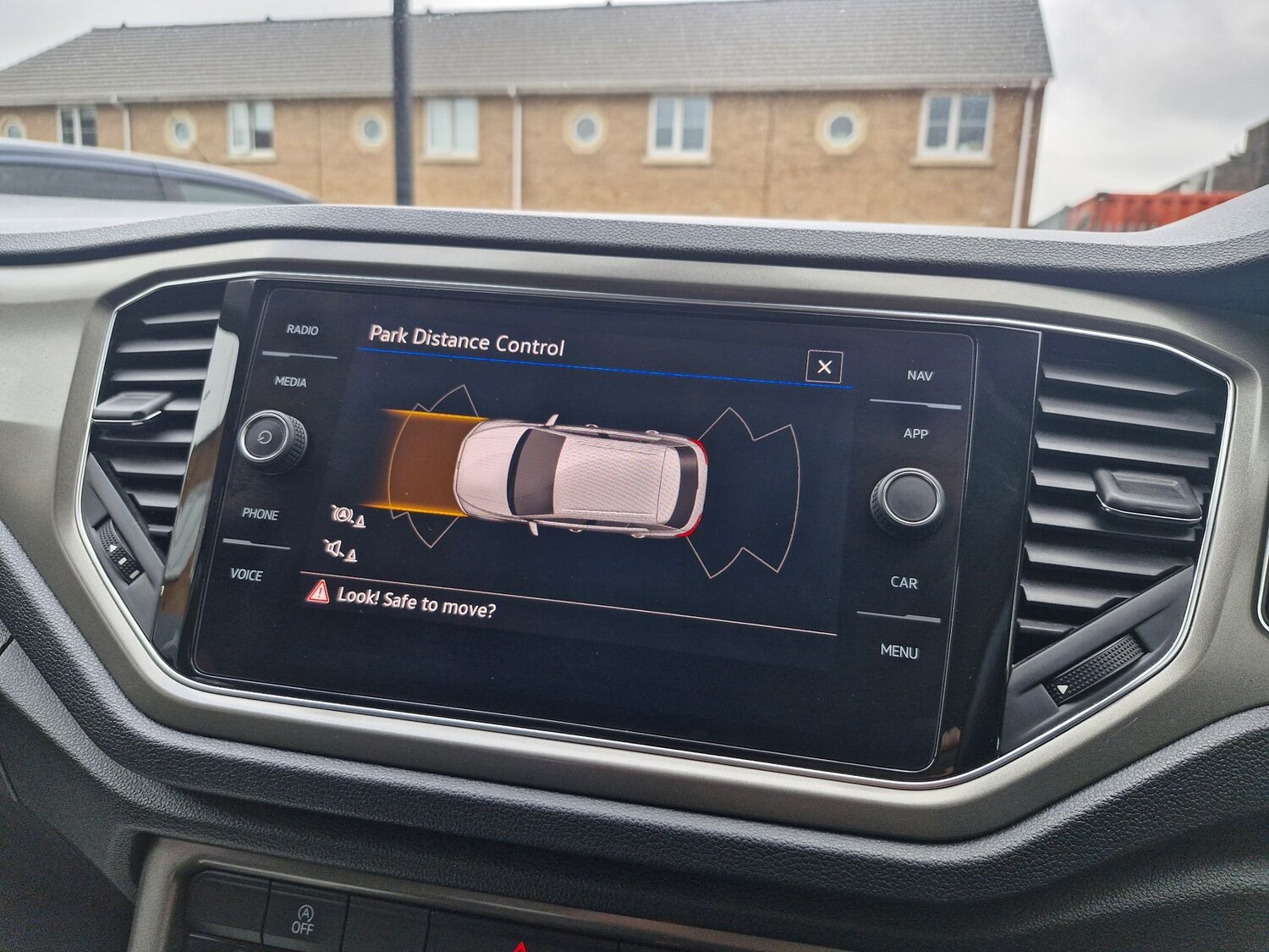 Used Volkswagen T-Roc 2021 for sale - 77365624: Photo 26