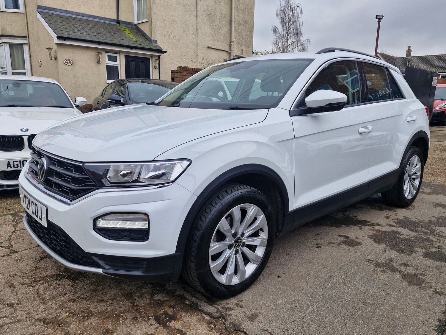 Used Volkswagen T-Roc 2021 for sale - 77365624: Photo 8
