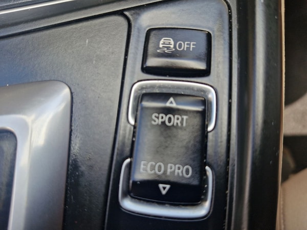 Used BMW 3 Series 2012 for sale - 75062952: Photo 23