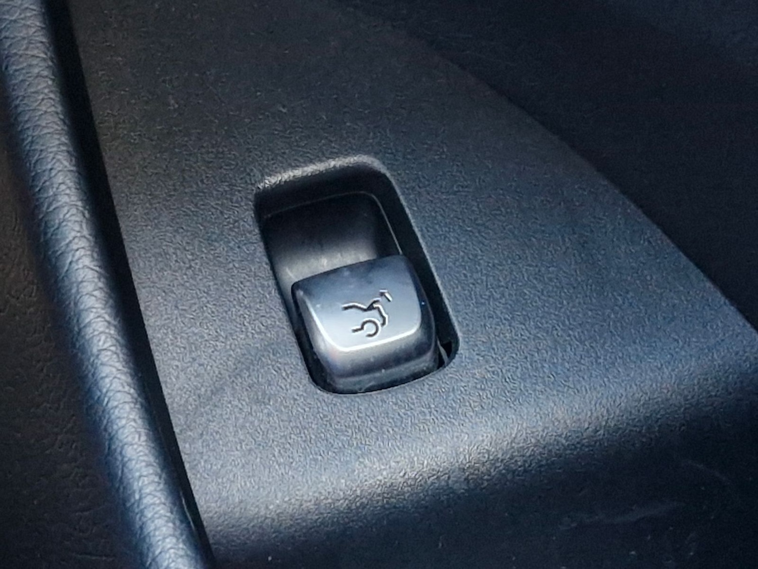 Used Mercedes-Benz E Class 2016 for sale - 76661194: Photo 36