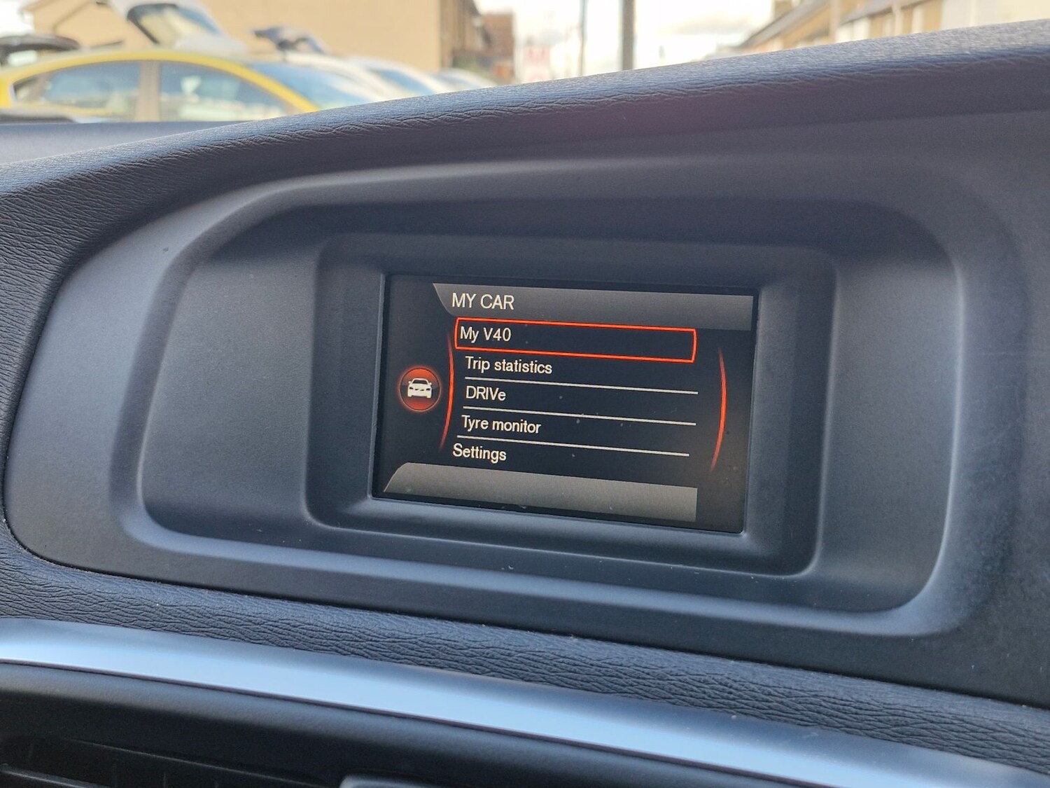 Used Volvo V40 2017 for sale - 77526245: Photo 25