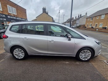 Used Vauxhall Zafira 2017 for sale - 78457460: Photo