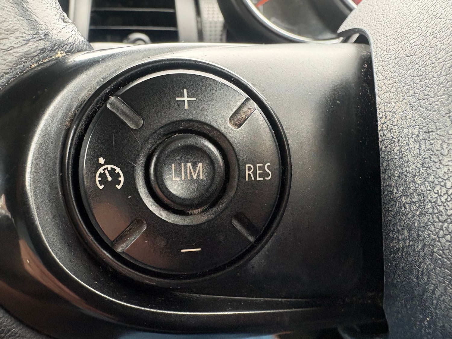 Used MINI Hatch 2014 for sale - 76966937: Photo 25