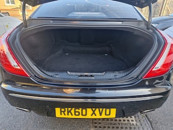 Used Jaguar XJ 2010 for sale - 76717518: Photo