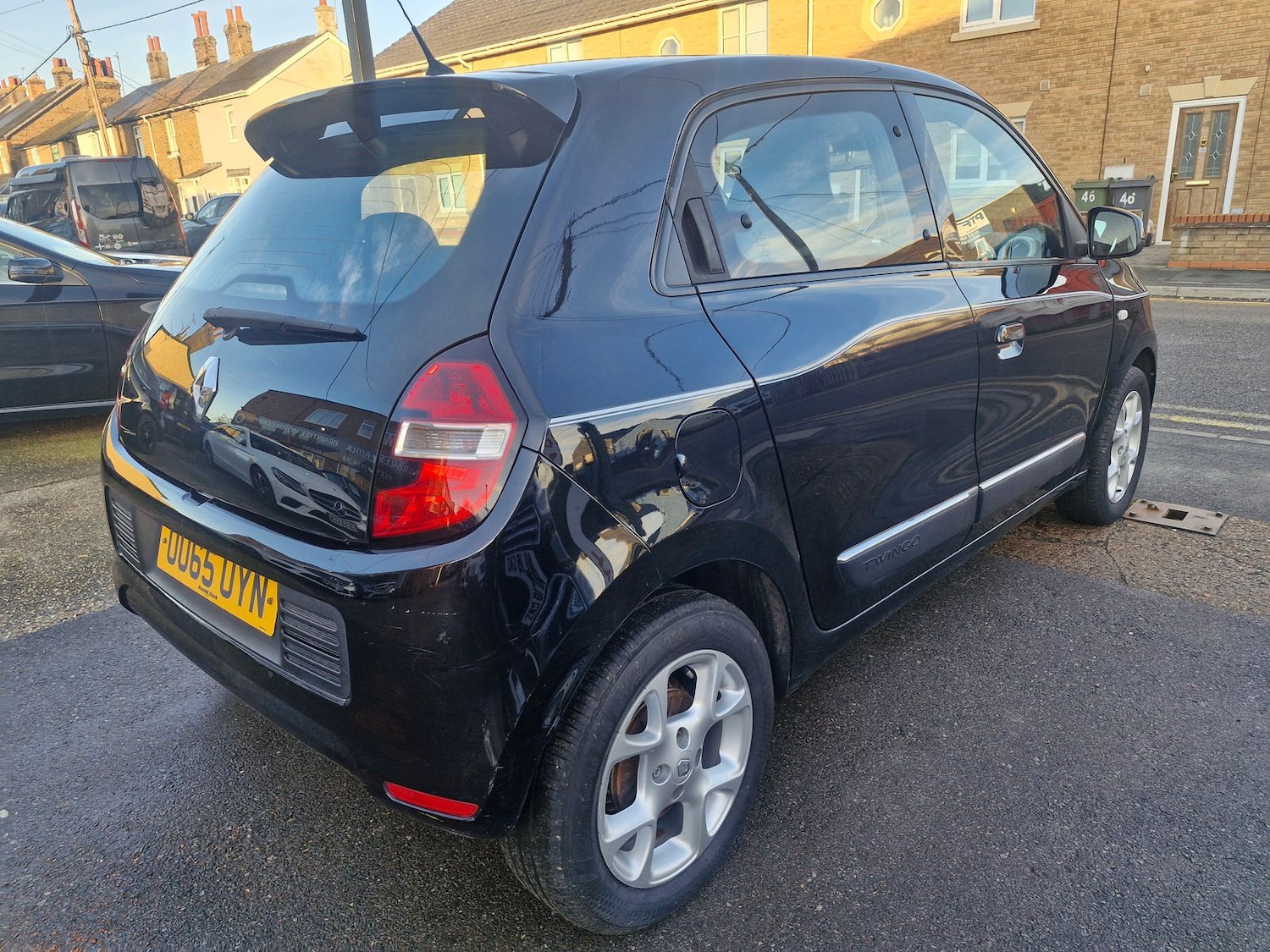 Used Renault Twingo 2015 for sale - 76888988: Photo 3