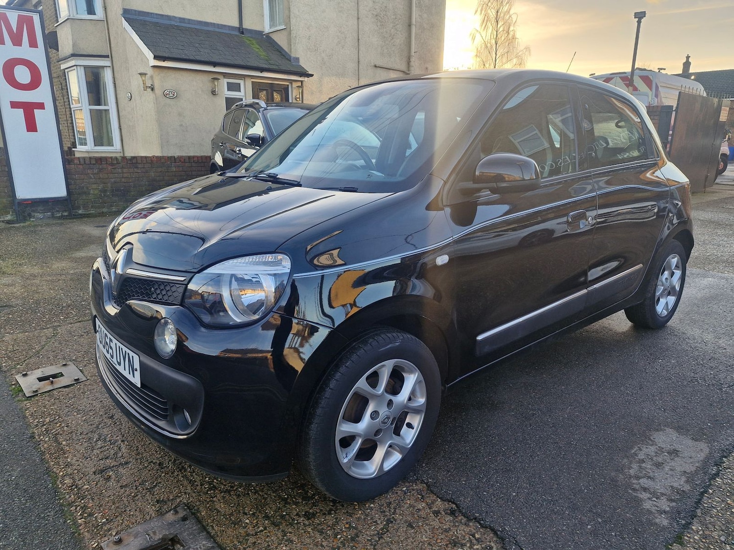 Used Renault Twingo 2015 for sale - 76888988: Photo 7