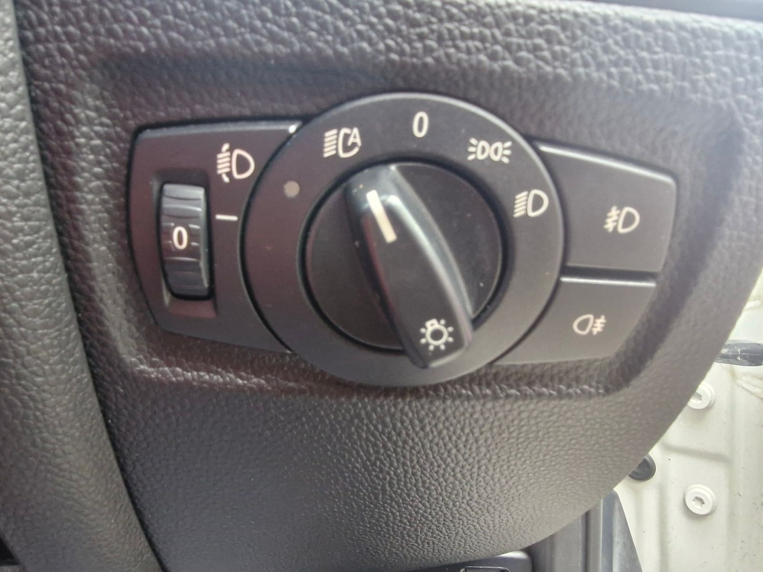 Used BMW 1 Series 2010 for sale - 77365619: Photo 25