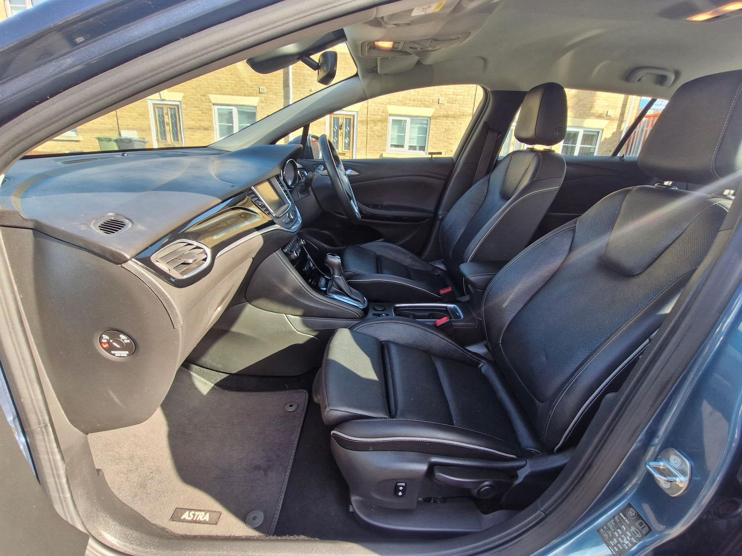 Used Vauxhall Astra 2016 for sale - 77685839: Photo 17