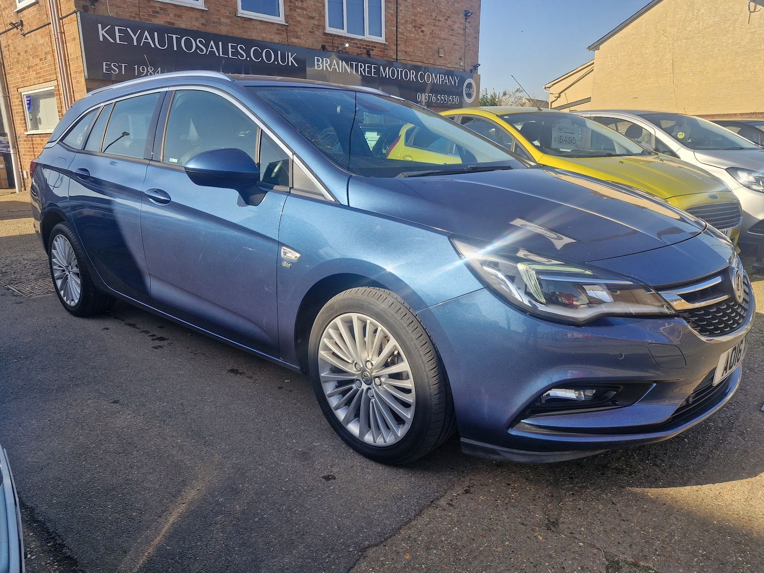 Used Vauxhall Astra 2016 for sale - 77685839: Photo 2