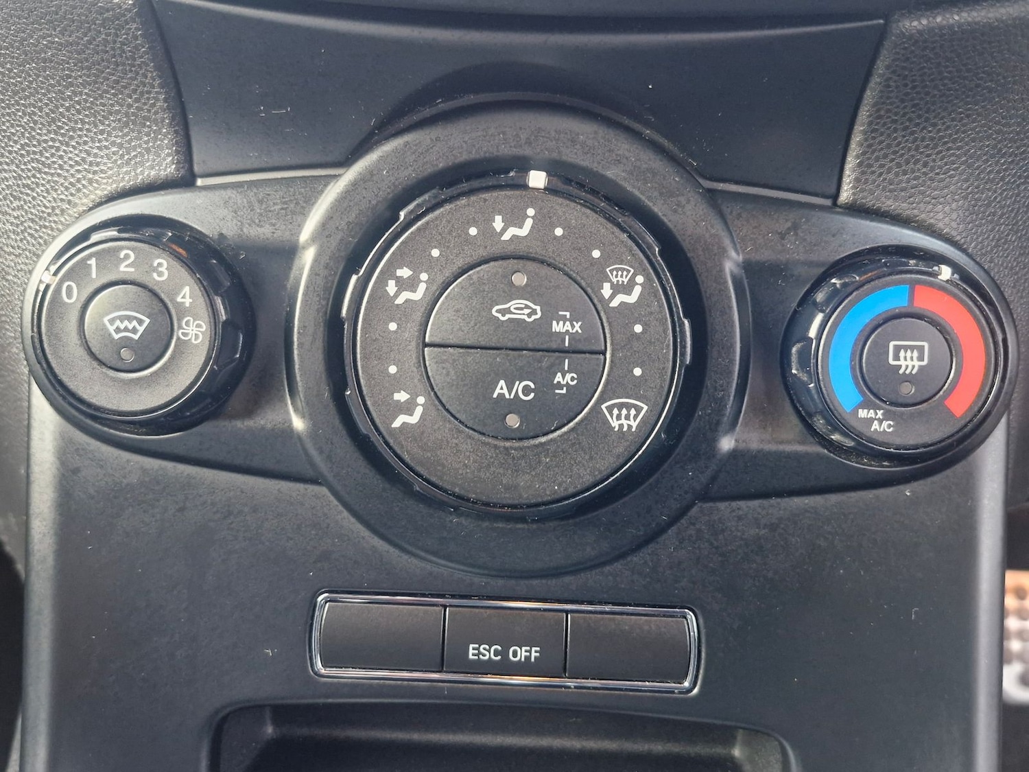Used Ford Fiesta 2013 for sale - 76361695: Photo 13