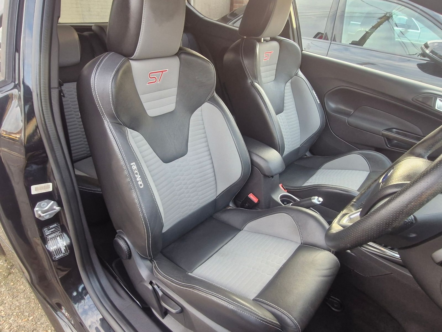 Used Ford Fiesta 2013 for sale - 76361695: Photo 6