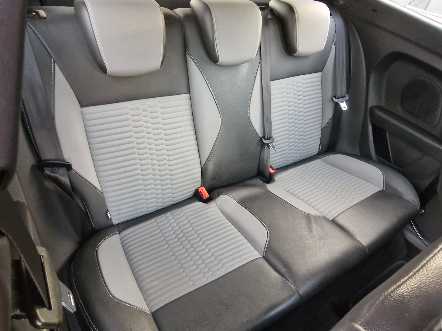 Used Ford Fiesta 2013 for sale - 76361695: Photo 7