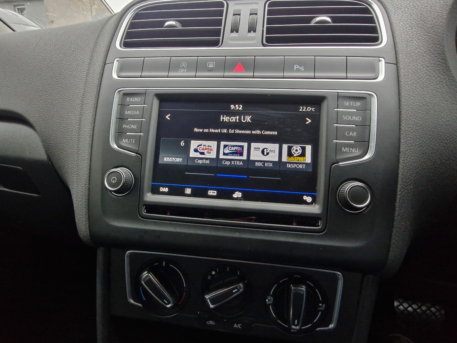 Used Volkswagen Polo 2016 for sale - 76717515: Photo 11