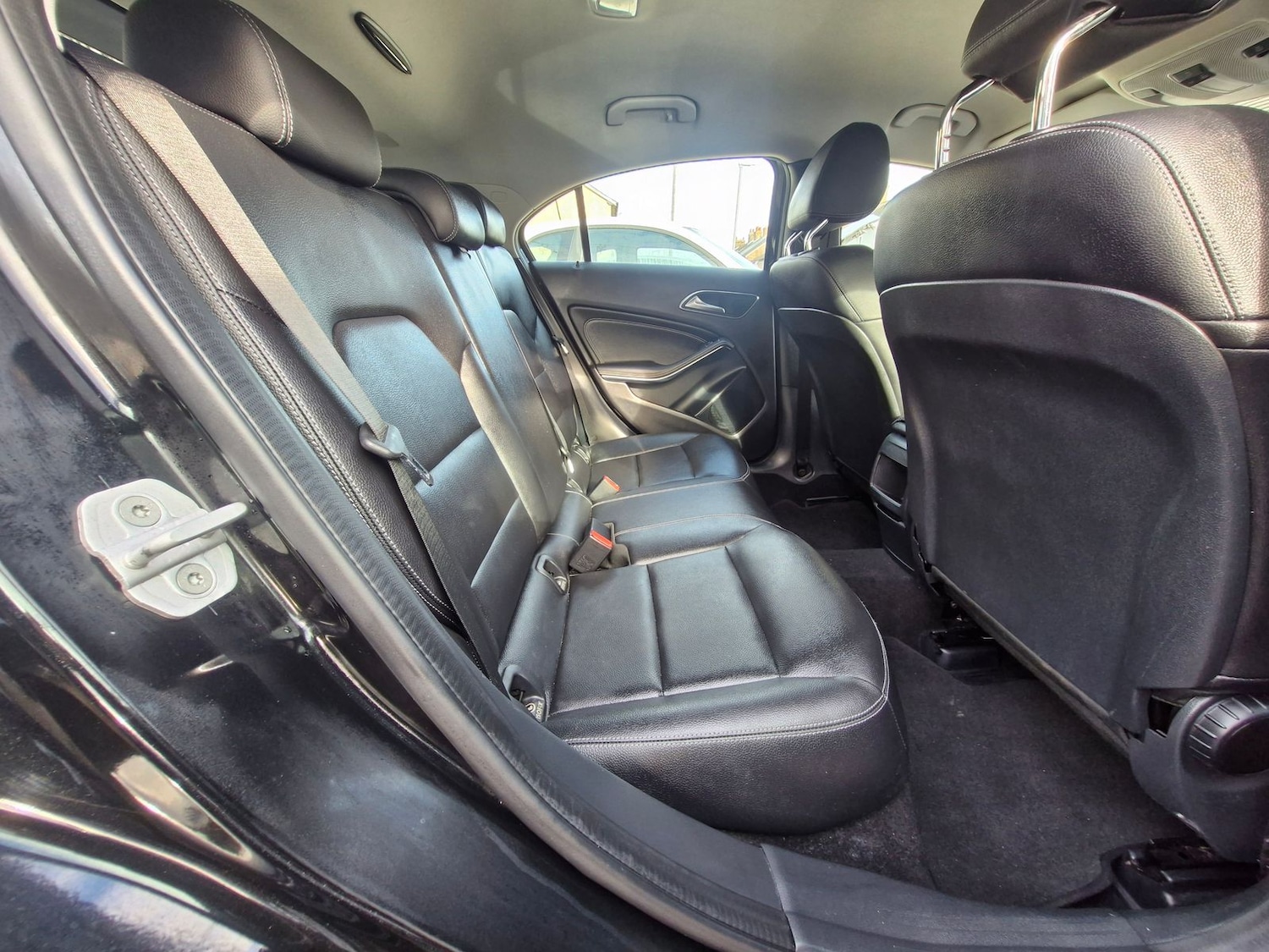 Used Mercedes-Benz A-Class 2017 for sale - 76327989: Photo 16