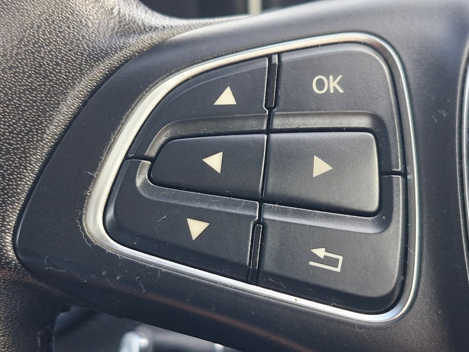 Used Mercedes-Benz A-Class 2017 for sale - 76327989: Photo 20