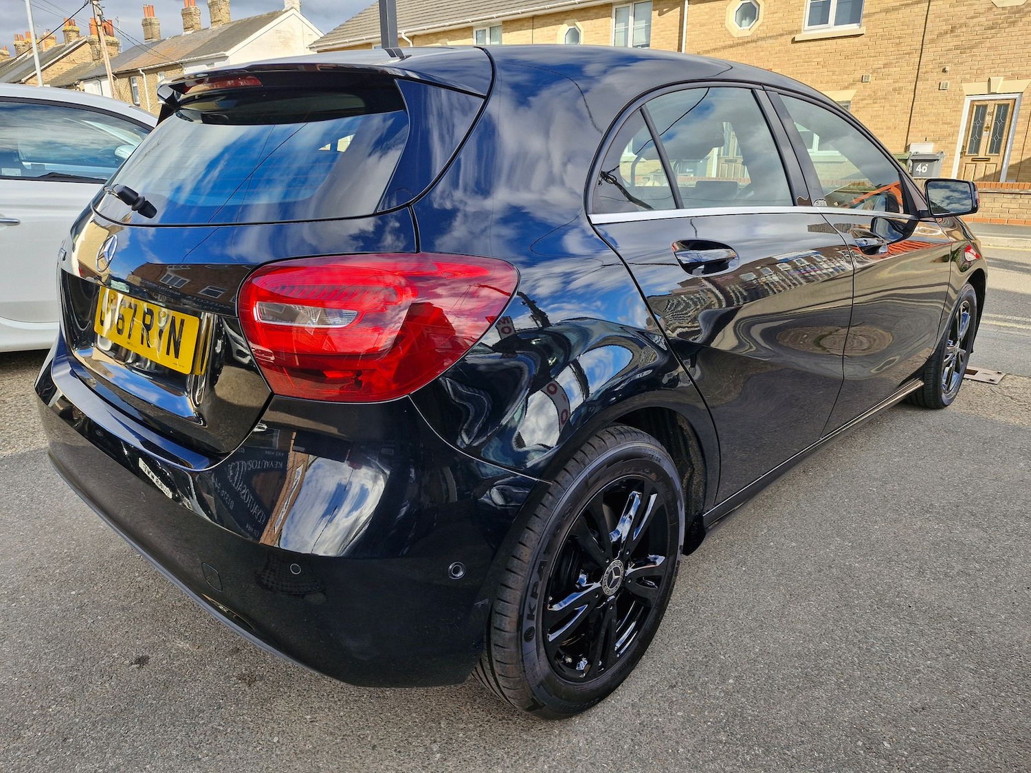 Used Mercedes-Benz A-Class 2017 for sale - 76327989: Photo 3