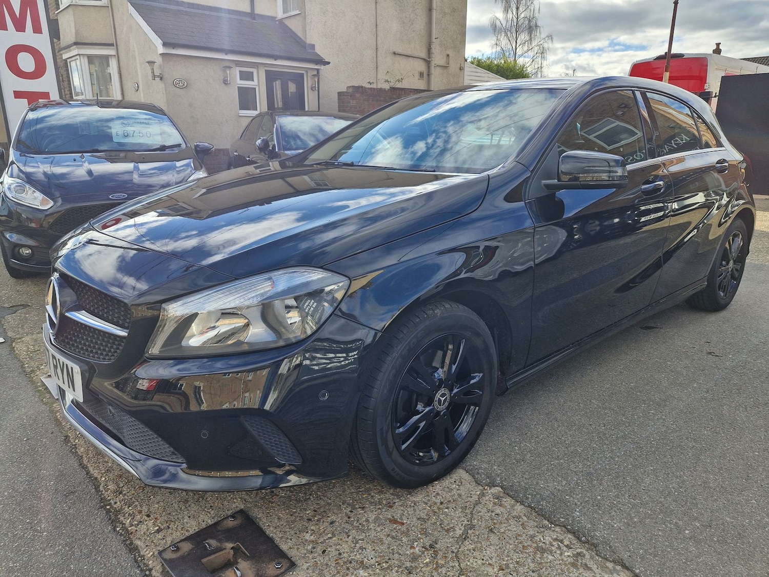 Used Mercedes-Benz A-Class 2017 for sale - 76327989: Photo 9