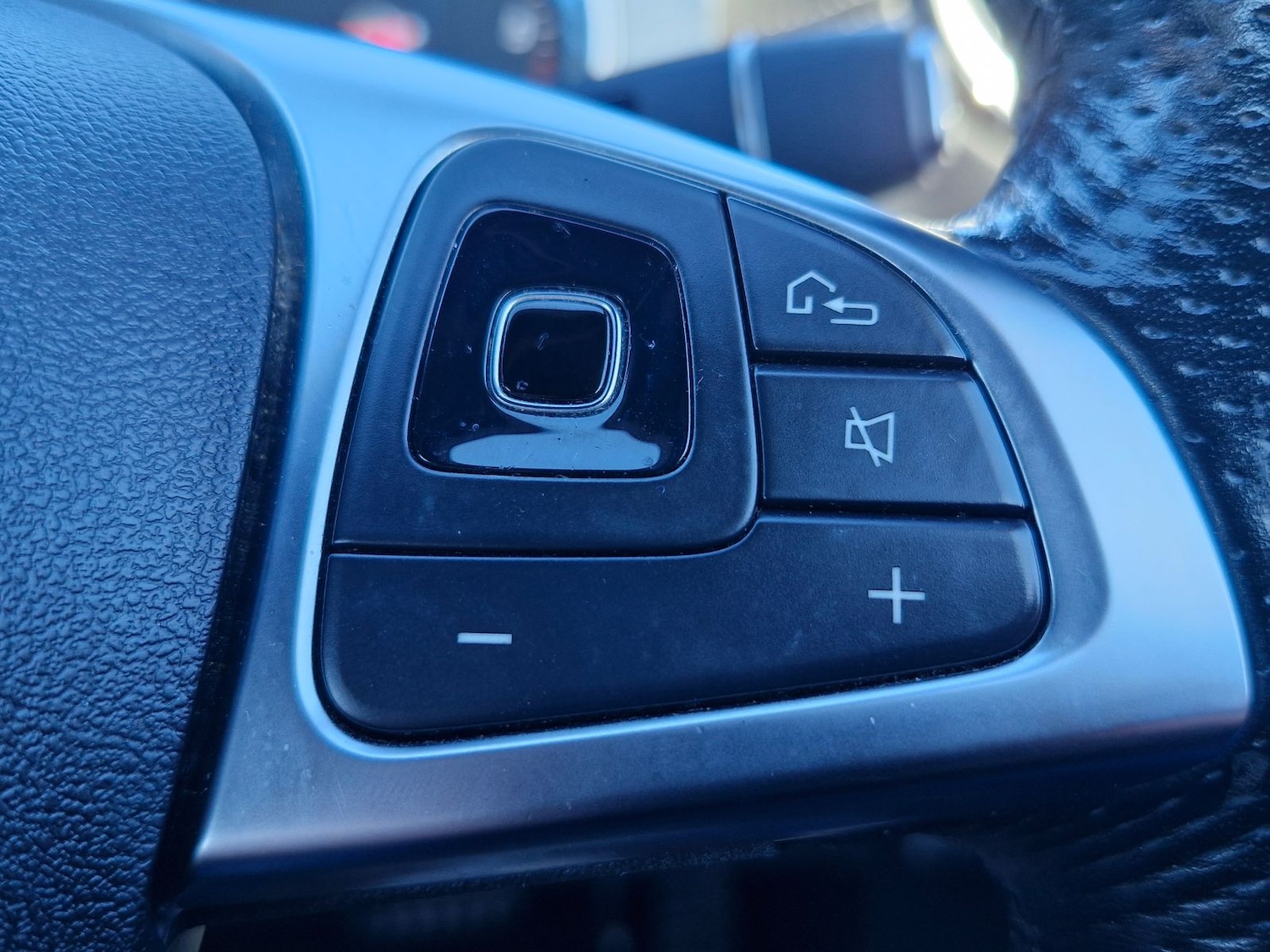 Used Mercedes-Benz E Class 2018 for sale - 76648147: Photo 19