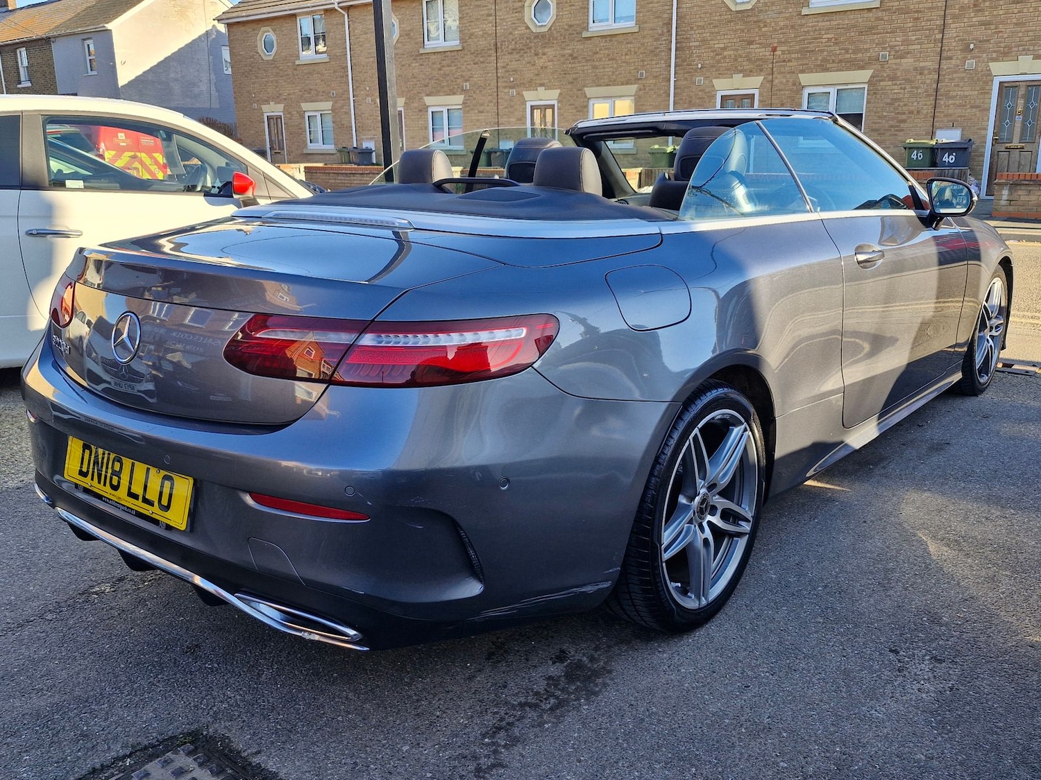 Used Mercedes-Benz E Class 2018 for sale - 76648147: Photo 2