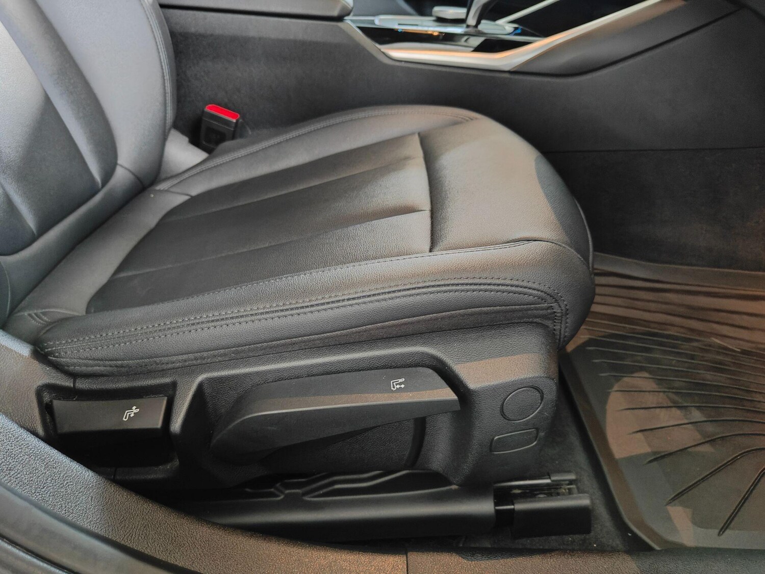 Used BMW 3 Series 2019 for sale - 76673592: Photo 23