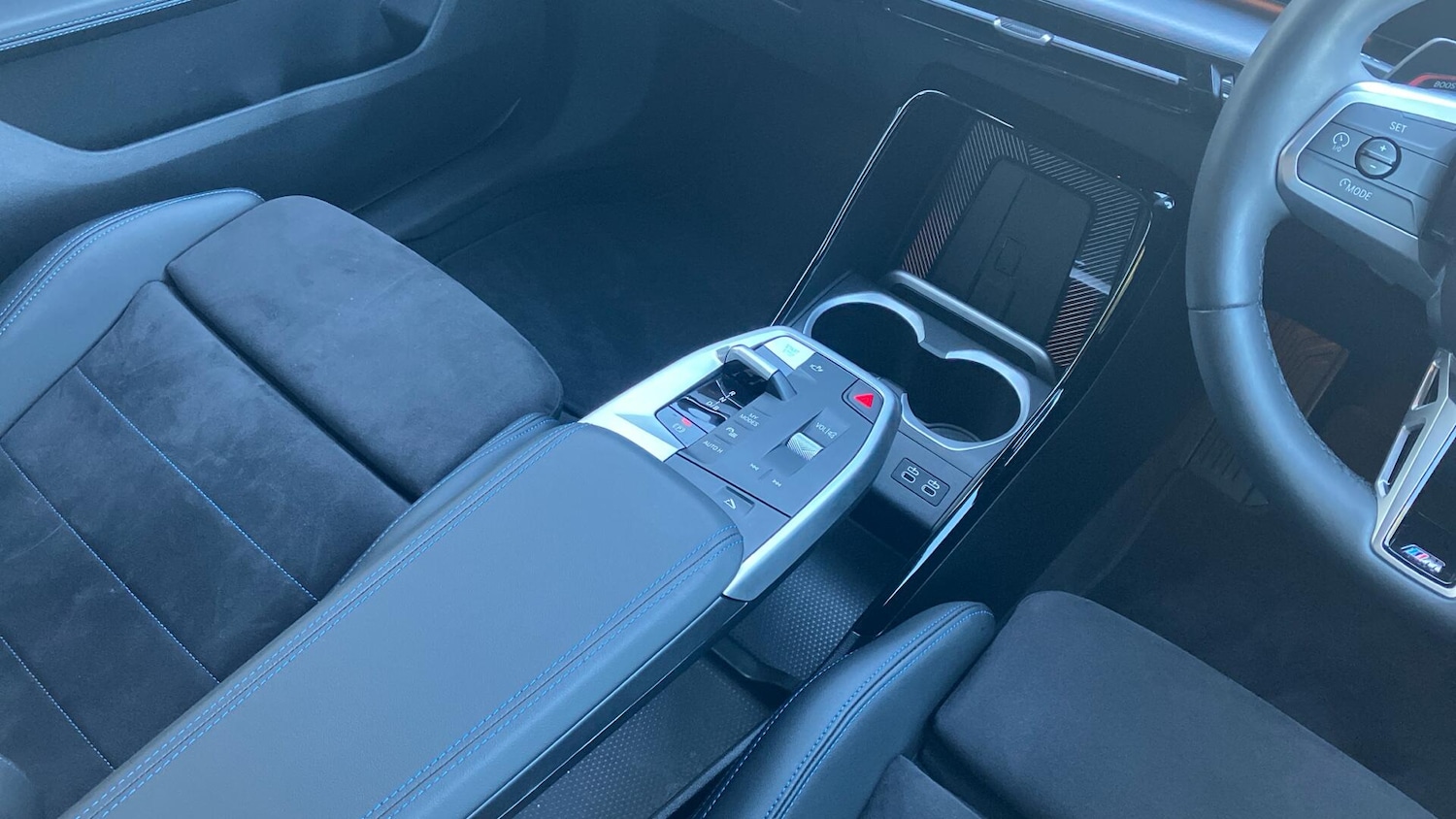 Used BMW iX1 2025 for sale - 76717133: Photo 10