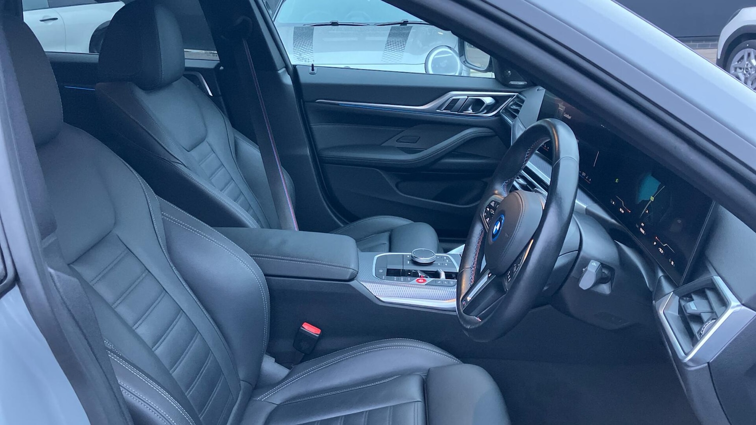 Used BMW i4 2023 for sale - 77851600: Photo 12