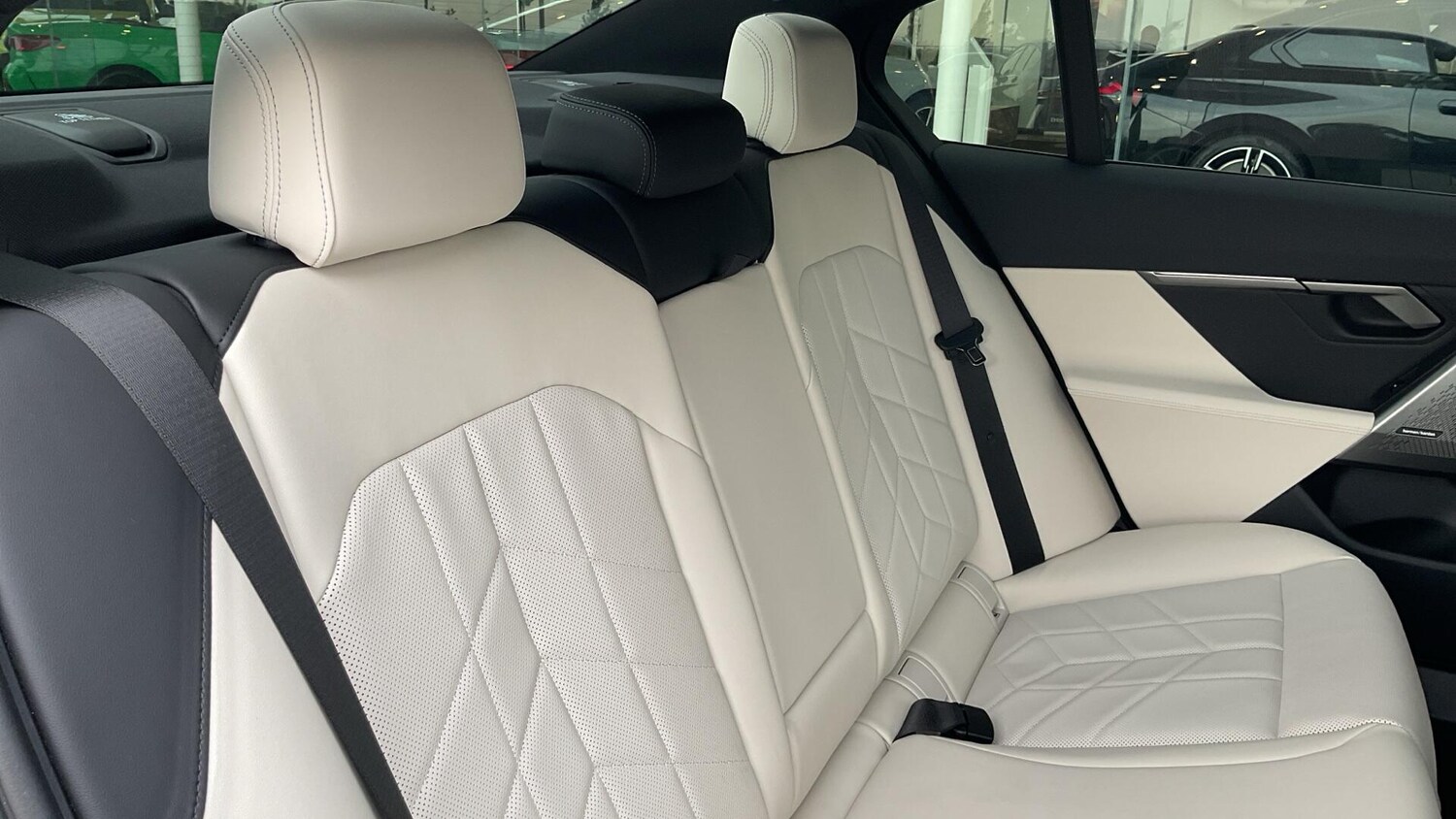 Used BMW 5 Series 2025 for sale - 76679614: Photo 12