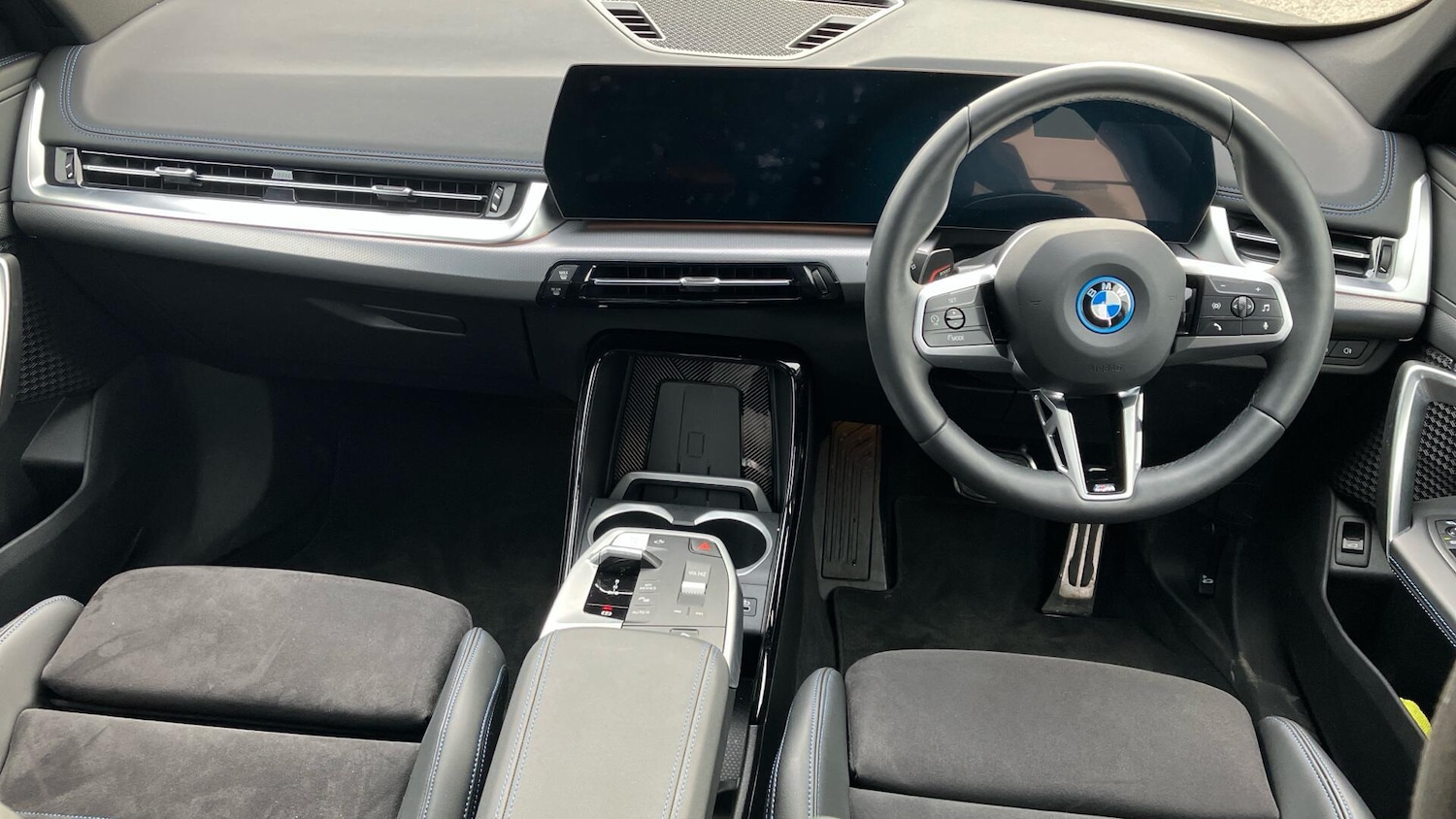 Used BMW iX1 2025 for sale - 77968364: Photo 5