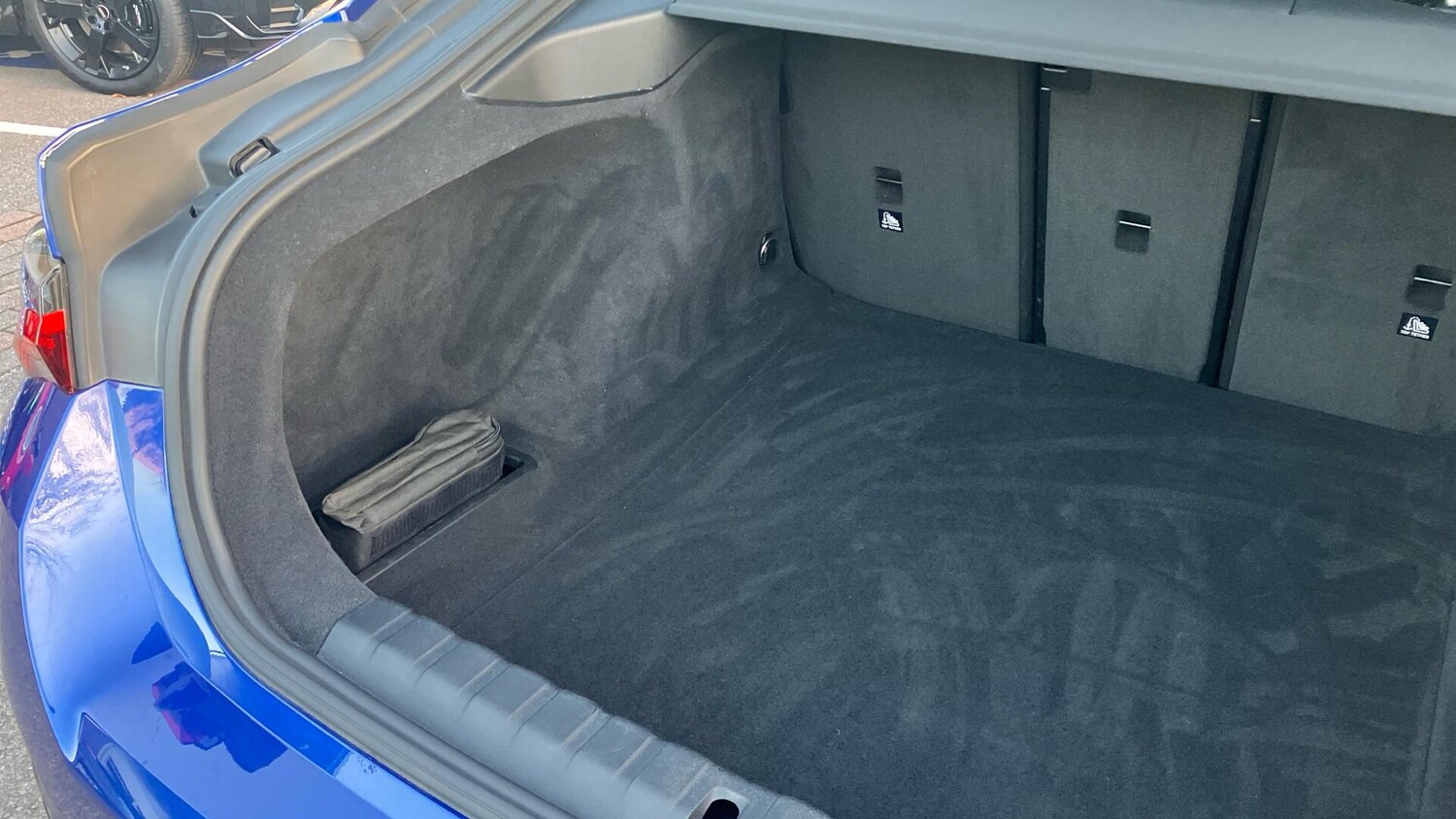 Used BMW 4 Series 2023 for sale - 76676582: Photo 25